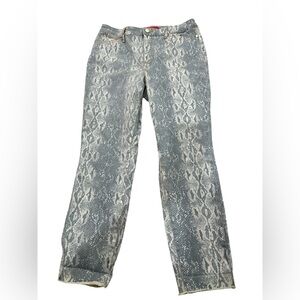 NWOT Jennifer Lopez High Rise Skinny Crop Jean 12 Light Blue 5 Pocket Stretch